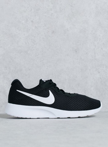 Tanjun Trainer Shoes Black