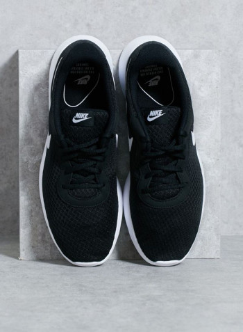 Tanjun Trainer Shoes Black