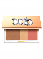 Stay Naked Threesome Bronzer, Highlighter, Blush Fly