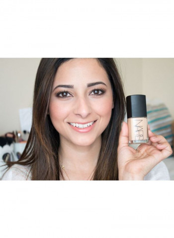 Sheer Glow Foundation Ceylan