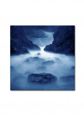 Tormenta En Ixtapa Wall Art Blue/White 18 x 18inch