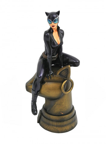Dc Gallery: Catwoman Pvc Diorama Figure, 9