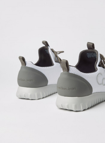 Contrast Logo Sneakers Bright White