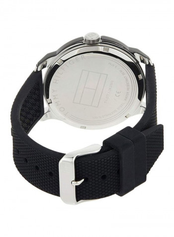 Men's Sneaker Water Resistant Analog Watch 1791622