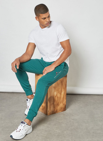 Essential Logo Sweatpants Rural Green