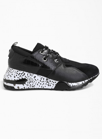 CLIFF Low Top Sneaker Black