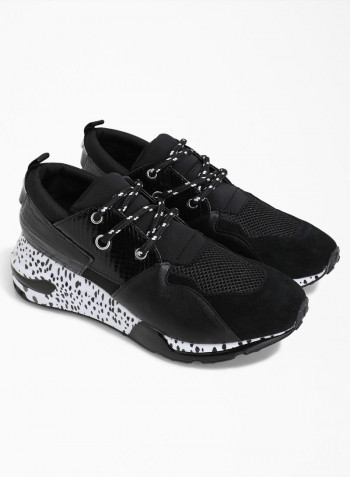 CLIFF Low Top Sneaker Black