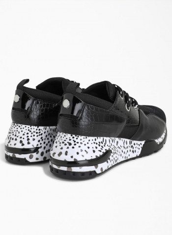 CLIFF Low Top Sneaker Black