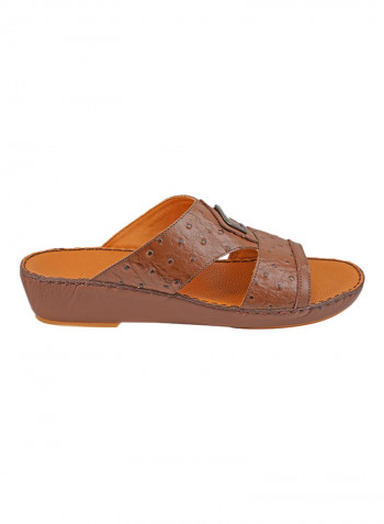 Textured Buckle Embellished Sandals M Brown