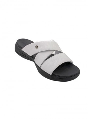 Flat Arabic Sandal White/Black