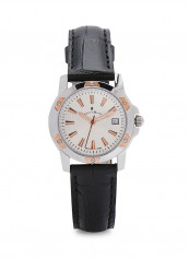 Women's Leather Analog Watch OM4 reviews Women's Leather Analog Watch OM4