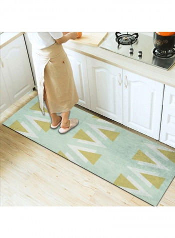 1-Piece Simple Triangles Patterned Rectangle Non-Slip Floor Rug Green/White/Yellow 120x160cm