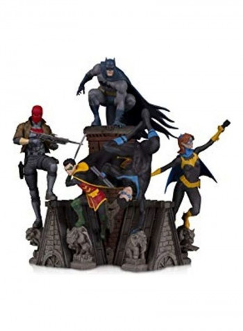 Batgirl Multi-Part Statue 15 x 10 x 7inch