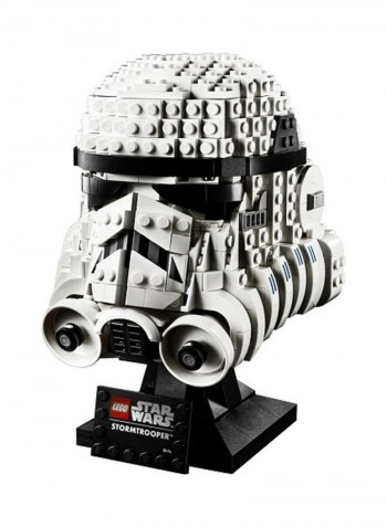 647-Piece Star Wars Stormtrooper Helmet Building Set
