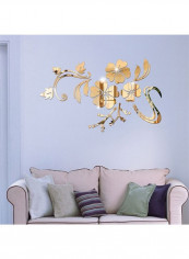 Glossy Floral Pattern Wall Sticker Golden 60 x 90cm