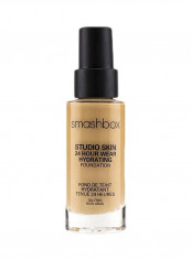 Studio Skin 24 Hour Wear Hydrating Foundation Light With Cool Undertone