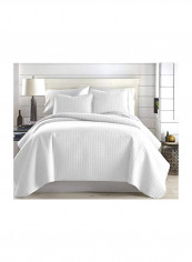 3-Piece Vilano Springs Quilt Set White Full / Queen