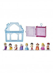 9-Piece Dolls With Castle Set reviews 9-Piece Dolls With Castle Set