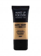 Matte Velvet Skin Full Coverage Cream Foundation Y335 Dark Sand