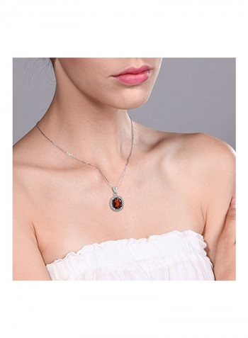 925 Sterling Silver With 4 Ct Garnet Studded Pendant Necklace