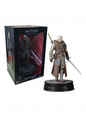 The Witcher 3 Wild Hunt Geralt Grandmaster Ursine Figure 13x8x7inch