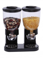 Dry Food Dispenser Black/Silver 2L reviews Dry Food Dispenser Black/Silver 2L