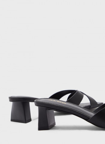 Connie Low Heel Sandals Black