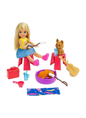 Club Chelsea Camper Doll Playset