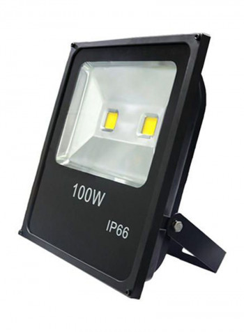 100 Watt LED Flood Light Black 7x11centimeter