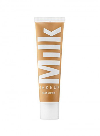 Blur Liquid Matte Foundation Tan