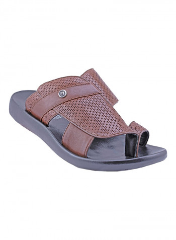 Laser-Cut Detail Arabic Sandals Brown