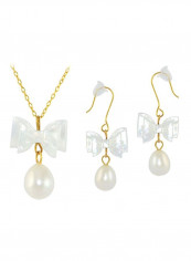 10 Karat Gold Pearl And Bow Mother Of Pearl Jewellery Set
