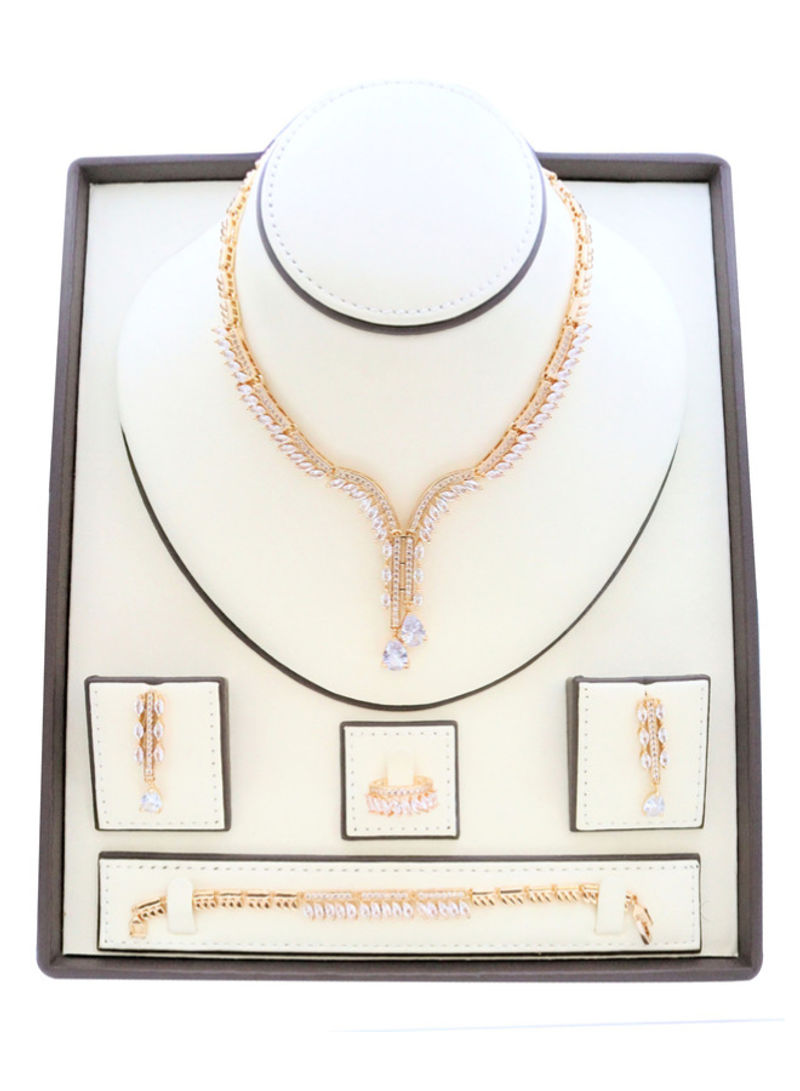 5-Piece Gold Leaf Designs Embedded Zircon Stones Studded Jewelry Set