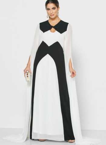 Cut Out Detail Maxi Dress White/Black