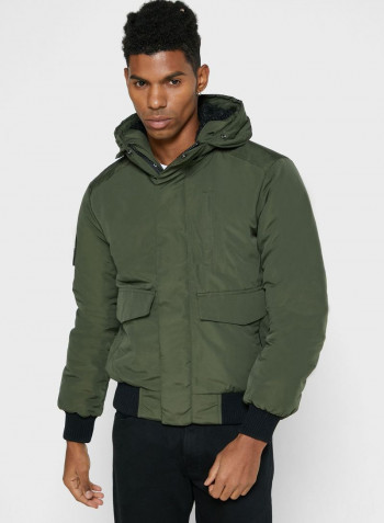 Everest Solid Bomber Jacket أخضر
