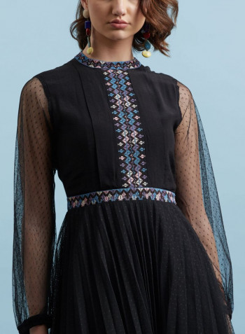 Round Neck Net Skater Short Dress Black