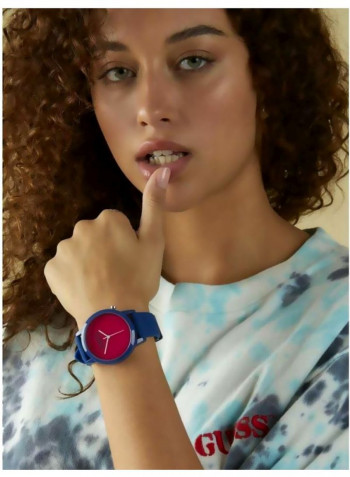 Water Resistant Analog Watch V1040m4