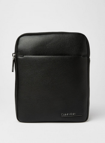 Bombe' Flat Messenger Bag Black