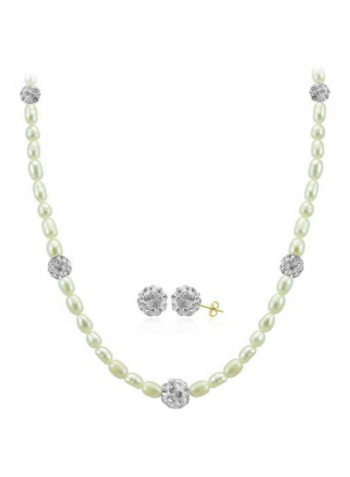 10 Karat Built-In Gradual Crystal Ball And Pearl Strand Jewellery Set