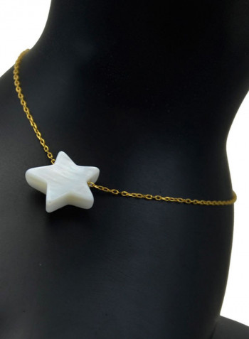 18 Karat Gold Star Shape Mother Of Pearl Bracelet