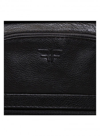 Leather Stitch Detailed Messenger Bag Black