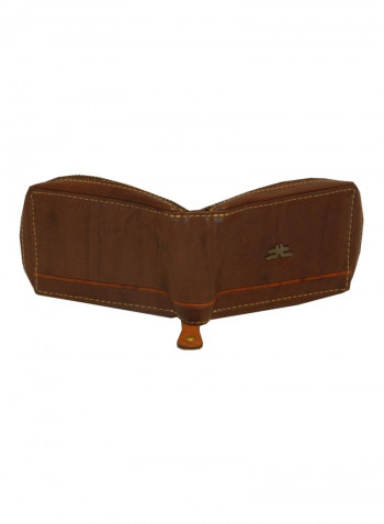 Genuine Designer Wallet With All Leather Zipper For More Secure Brown