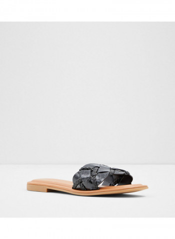 Lothelalian Textured Straps Flat Sandals Black