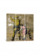 3-Piece Banksy Girl And A Soldier Canvas Painting Set Multicolour 100x100x3.5centimeter