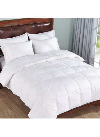 Plain Comforter Microfiber White Double