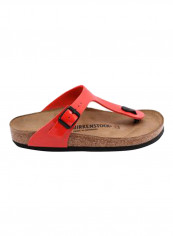 Buckled T-Strap Comfy Sandals Red