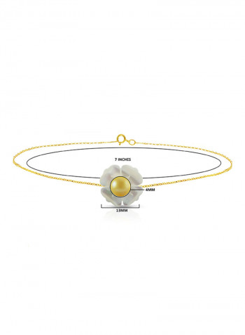 18 Karat Solid Yellow Gold 13 mm Mother Of Pearl Flower Shape With 4 mm Pearl Chain Bracelet