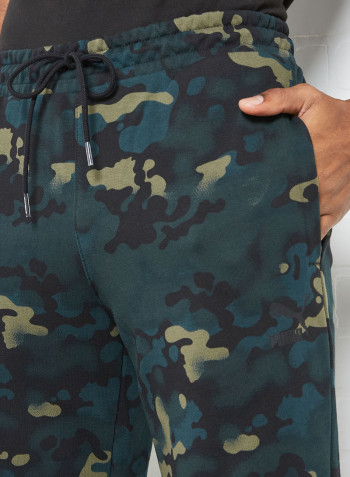 Classics Graphics Camo AOP Pants Green