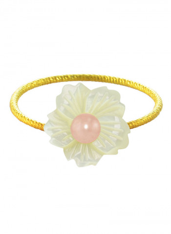 18 Karat Solid Yellow Gold 19 mm Flower Shape Mother Of Pearl With 6-7 mm Pearl Ring