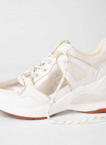 Vany Sneakers Gold